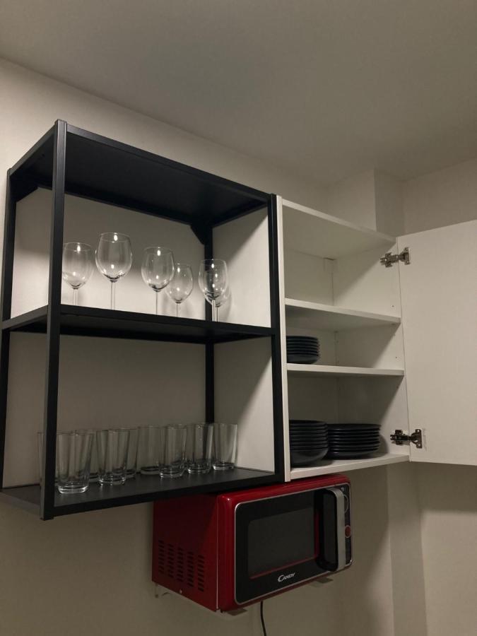 Capsule Hostel Zizkov Tower プラハ エクステリア 写真